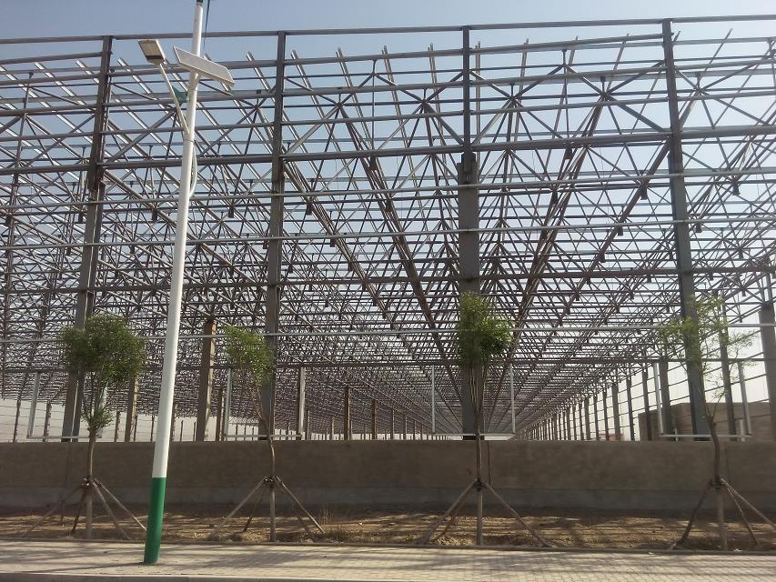 迁安汽车工业厂房网架